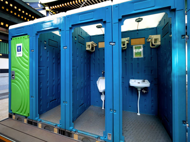 Porta potty delivery and setup in Morrow, OH